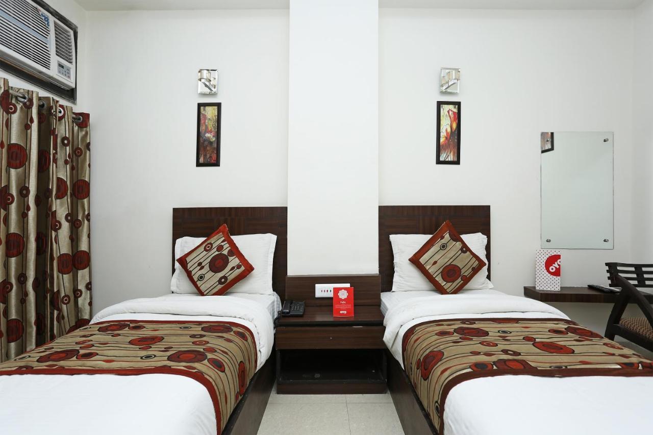 Capital O 3600 Hotel Royal Windsor Kāthgodām Extérieur photo